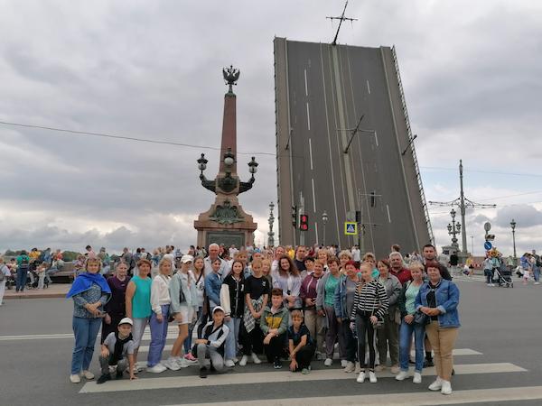 Автобусный тур в Санкт-Петербург на День ВМФ 4 дня | 7 с дорогой - Изображение 1