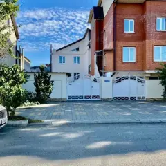 Новороссийская 196 гостевой дом - Изображение 0