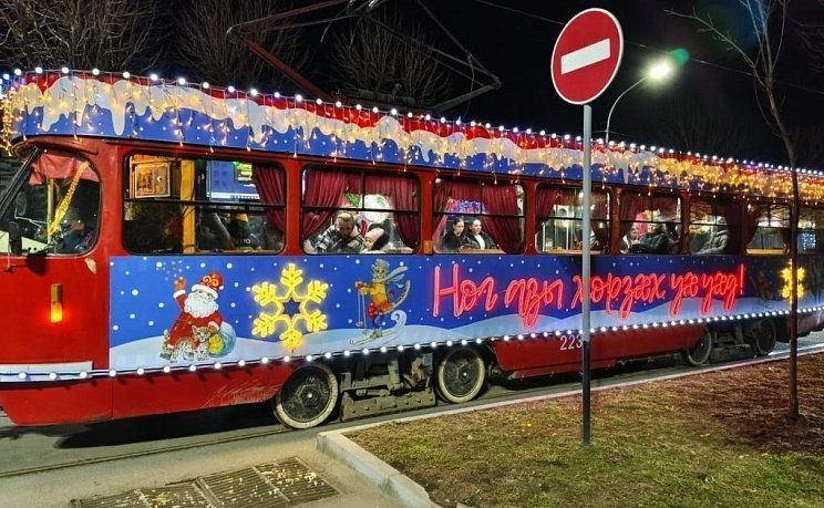 Новогодний трамвай во Владикавказе