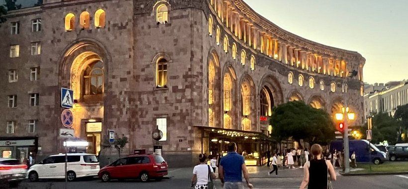 Автобусный тур ДВЕ ЖЕМЧУЖИНЫ КАВКАЗА: ГРУЗИЯ + АРМЕНИЯ | 9 дней с дорогой - Изображение 1