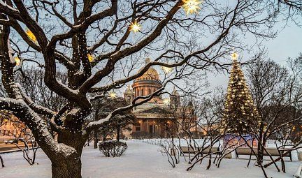 Новогодние автобусные туры в Санкт-Петербург на 3 дня (6 дней с дорогой)