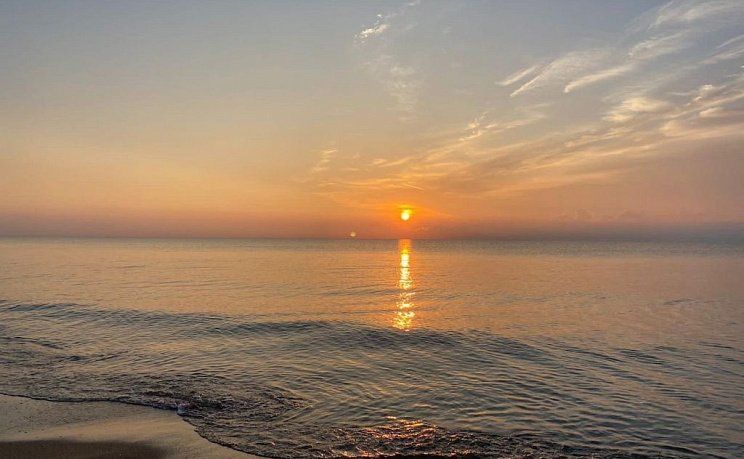 Закат на Каспийском море Дагестан