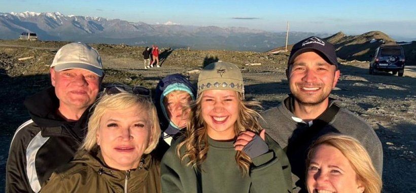 Наша группа ан смотровой, Акташский ретранслятор