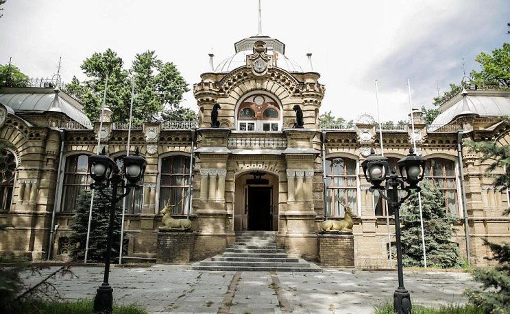 Дворец Романова в Ташкенте