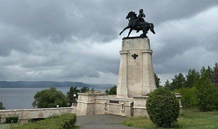 Волжские истории: космонавты, горные вершины и яхтенный ветер