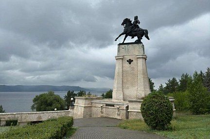 Волжские истории: космонавты, горные вершины и яхтенный ветер
