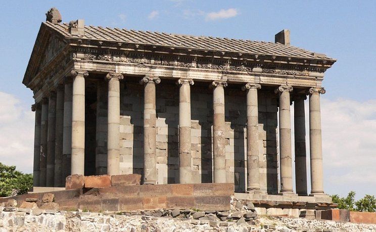 Автобусный тур ДВЕ ЖЕМЧУЖИНЫ КАВКАЗА: ГРУЗИЯ + АРМЕНИЯ | 9 дней с дорогой - Изображение 0