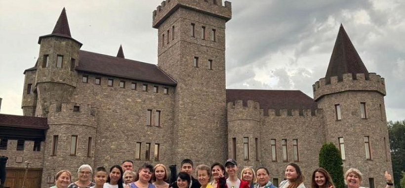 Замок Шато Эркен на Кавказе