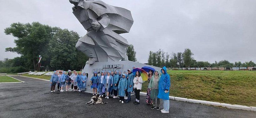 Памятник Петру Барабашову