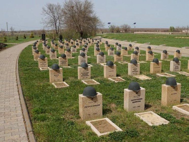 Россошки военно-мемориальное кладбище - Изображение 