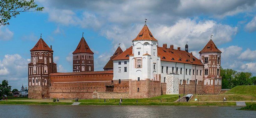Мирский замок Мир Беларусь