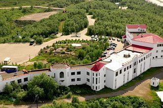 Отели 3* (Санкт-Петербург) Огни Мурманска 3* (Мурманск) Пик (Кировск)