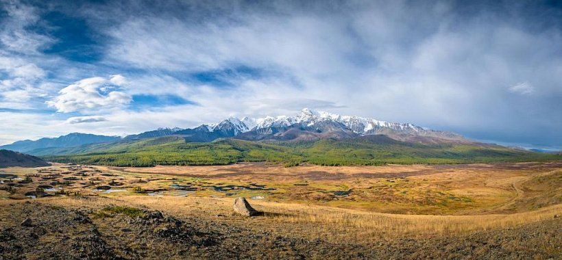 Панорамный вид на плато Эштекель