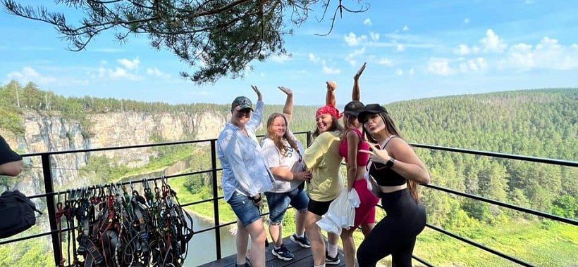 Тур на Айские притесы