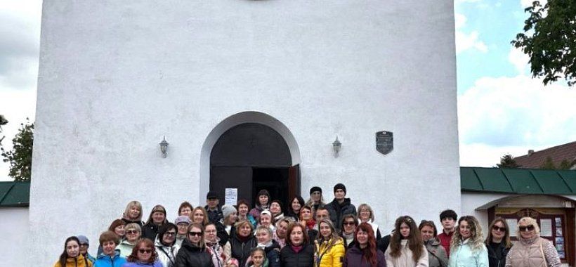 Церковь Святой Троицы в поселке Мир, Беларусь